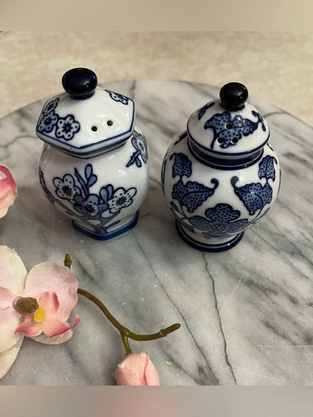 Pier 1 Blue Floral Ceramic Salt & Pepper Shakers Set White Blue Vintages